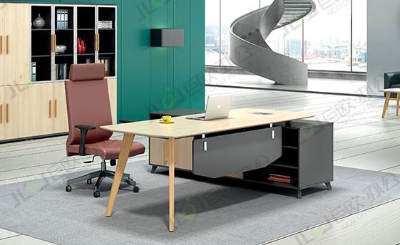 辦(bàn)公(gōng)傢(jia)具(ju)配(pei)套訂購(gòu)